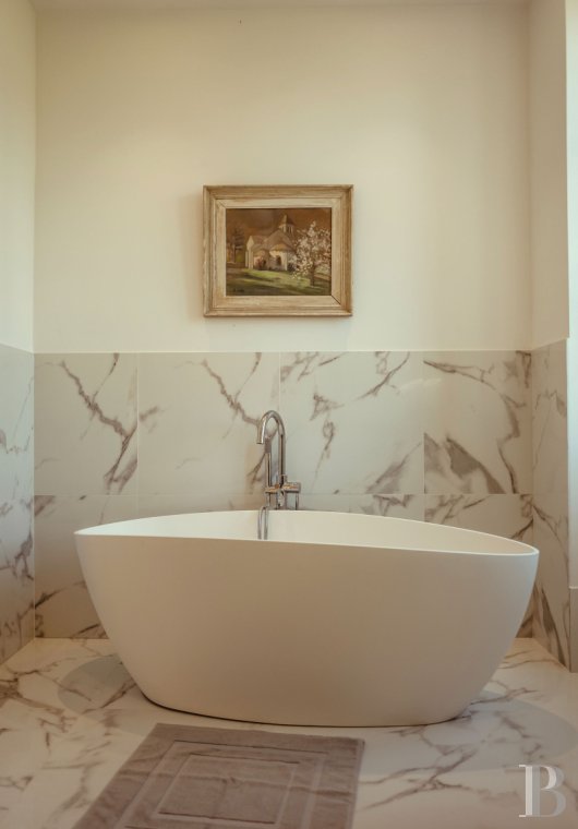 En Saône-et-Loire, dans le village de Lancharre, deux maisons du 17e siècle dans un domaine dédié à la villégiature - photo  n°13